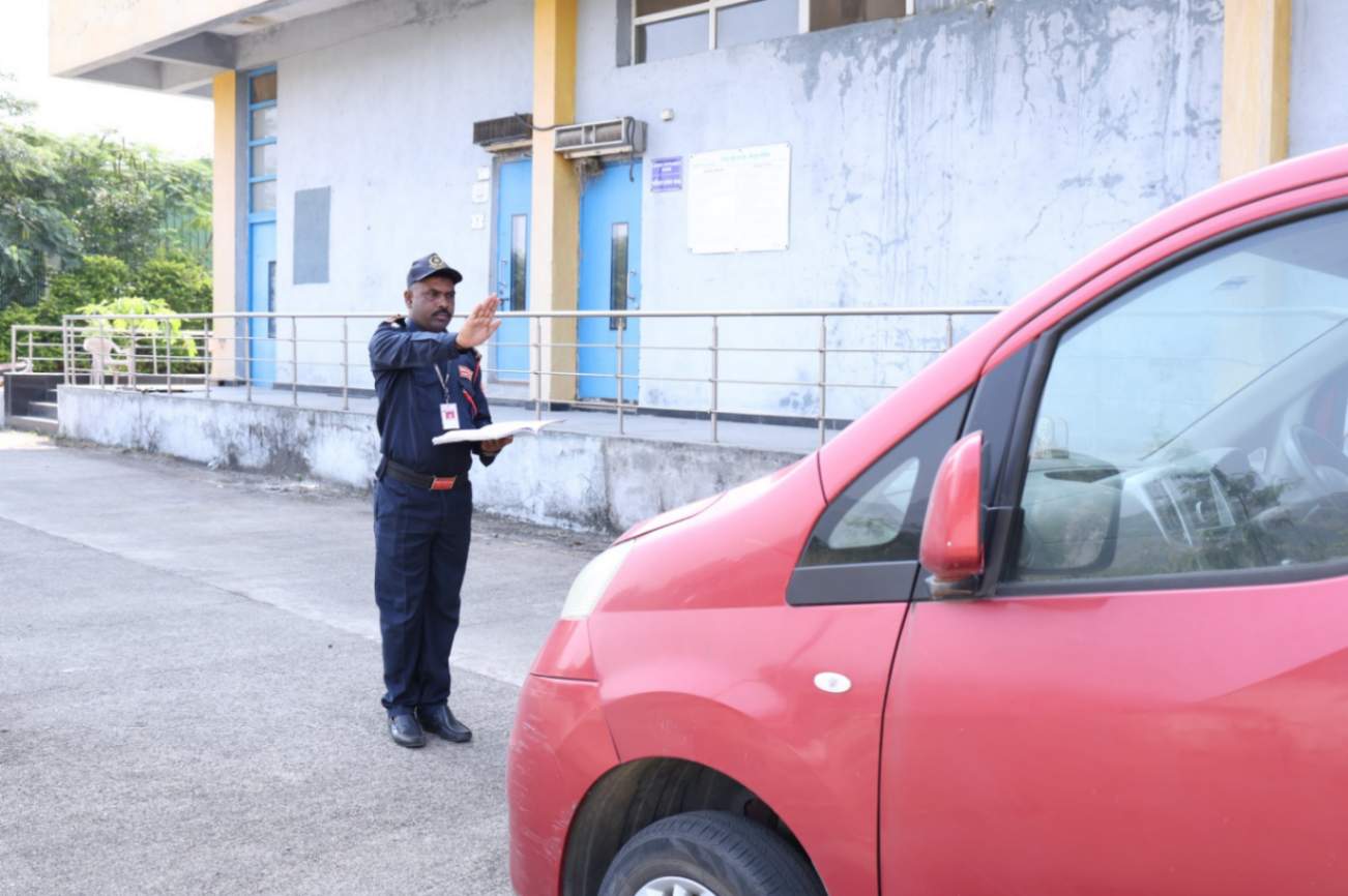 Understanding the Duties and Responsibilities of Security Guards